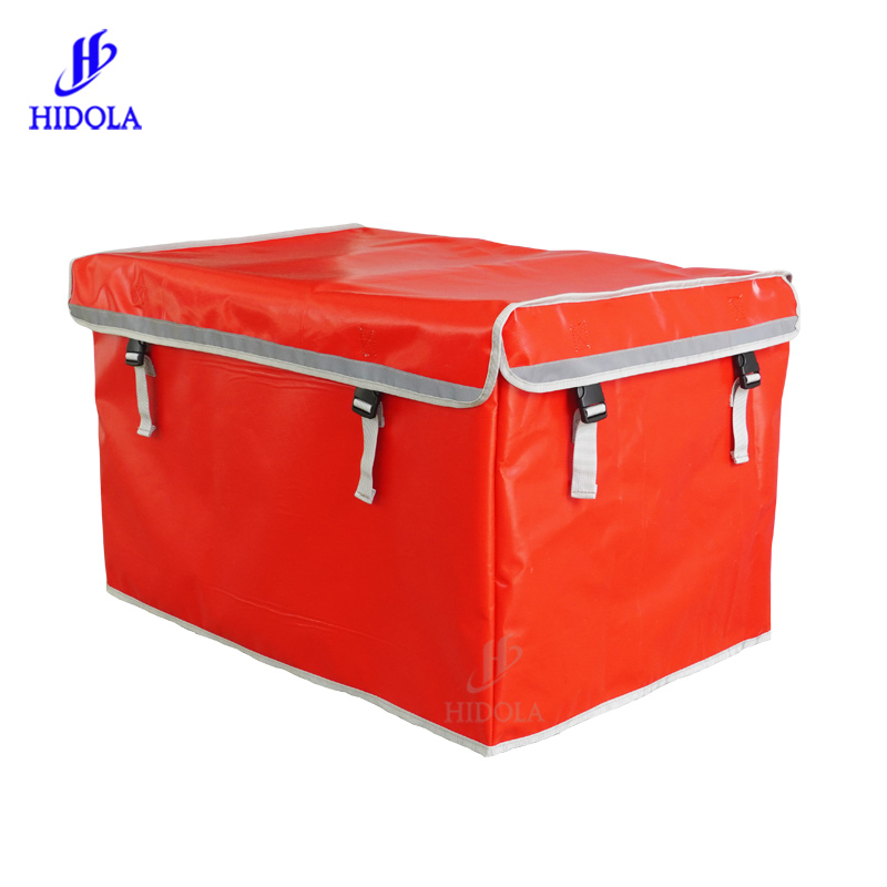 ÁO TRÙM SỌT NHỰA